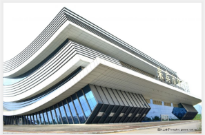 来宾市体育馆